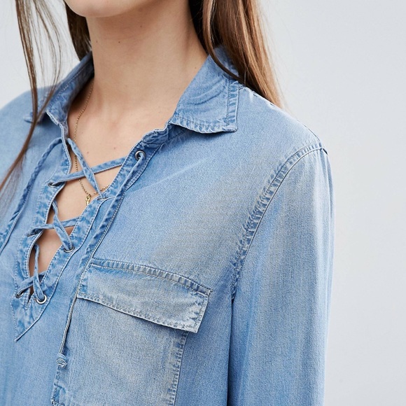 Abercrombie & Fitch Super Soft Lace Up Denim Shirt - Picture 2 of 10